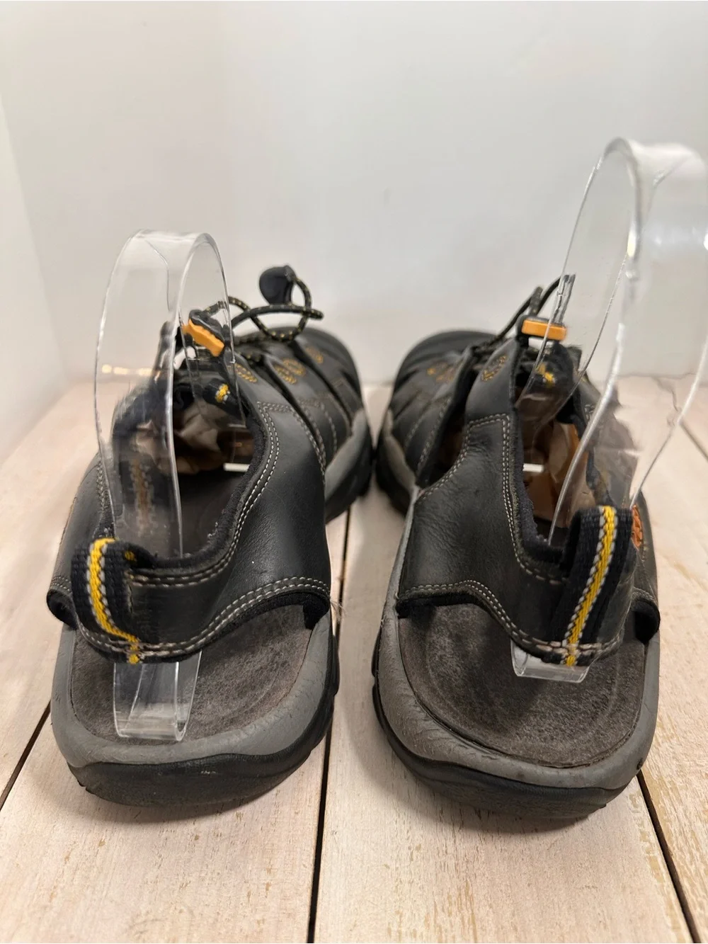Keen Men’s Newport H2 Black leather Sandals W/Yellow Stitching protected toe cap